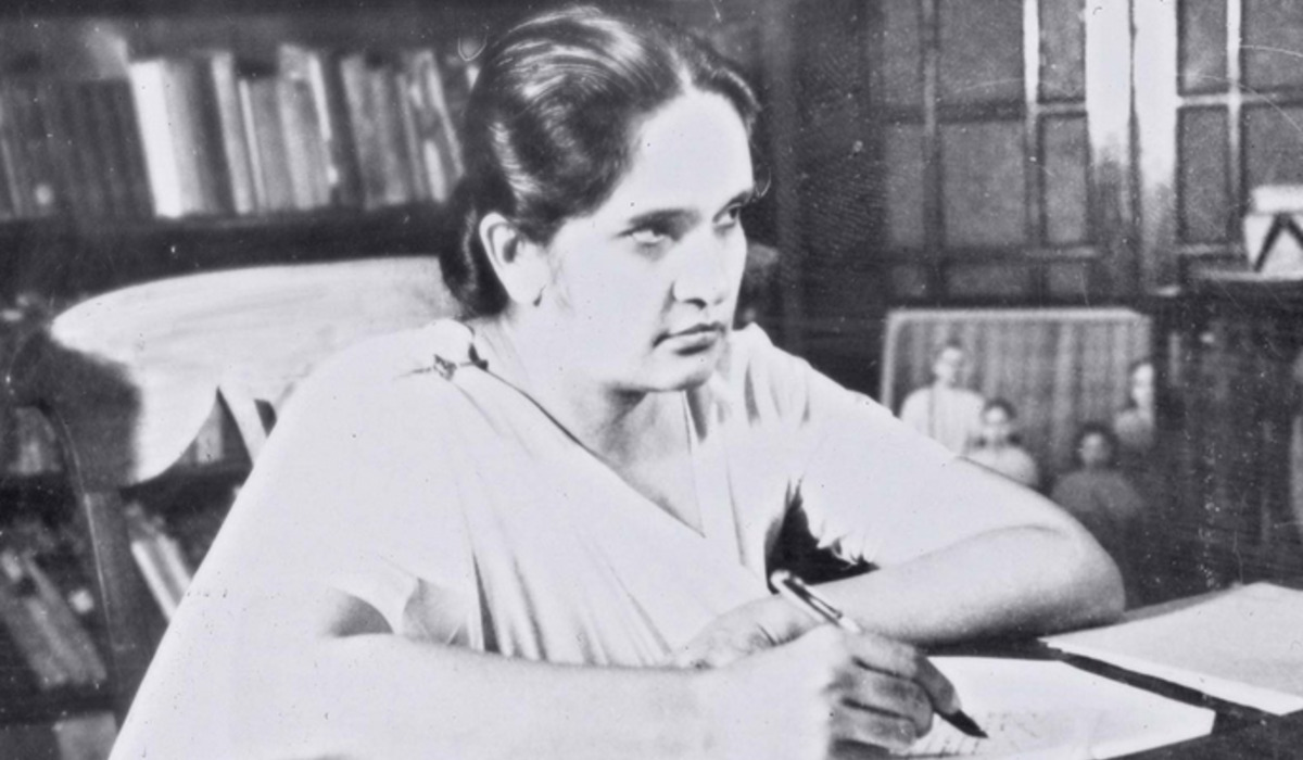 Sirima Bandaranaike of Sri Lanka (then Ceylon) became the world's first woman prime minister.