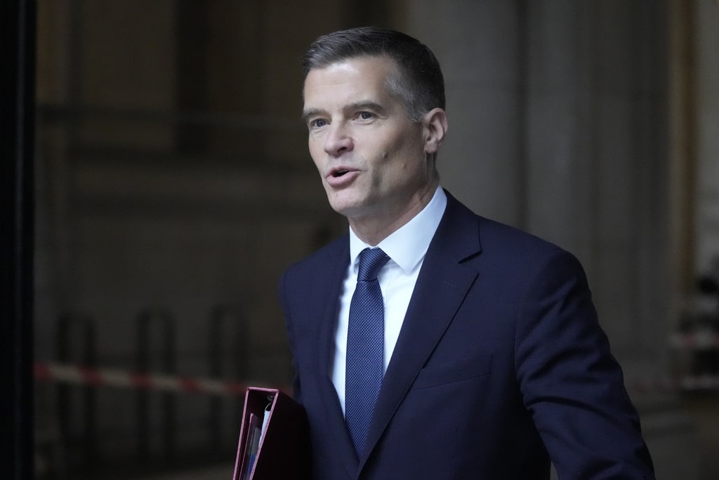 Mark Harper the new Transport Secretary arrives for a Cabinet meeting at 10 Downing Street in London, Tuesday, Nov. 14, 2023.
