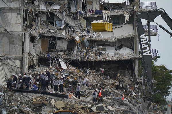 Miami Building Collapse