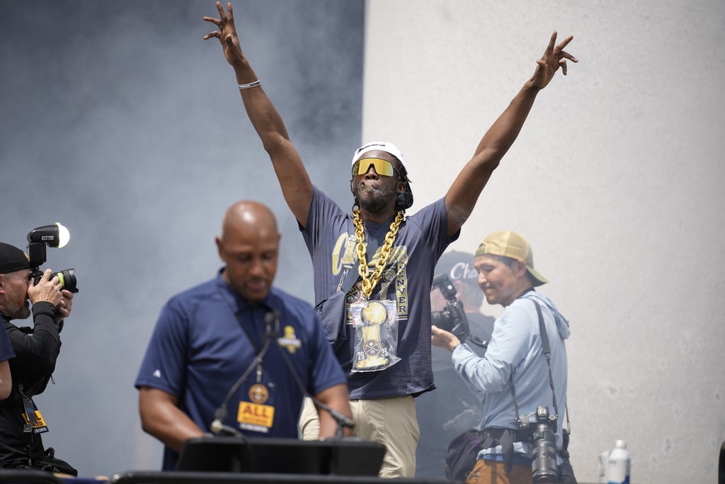 Nuggets Parade Basketball