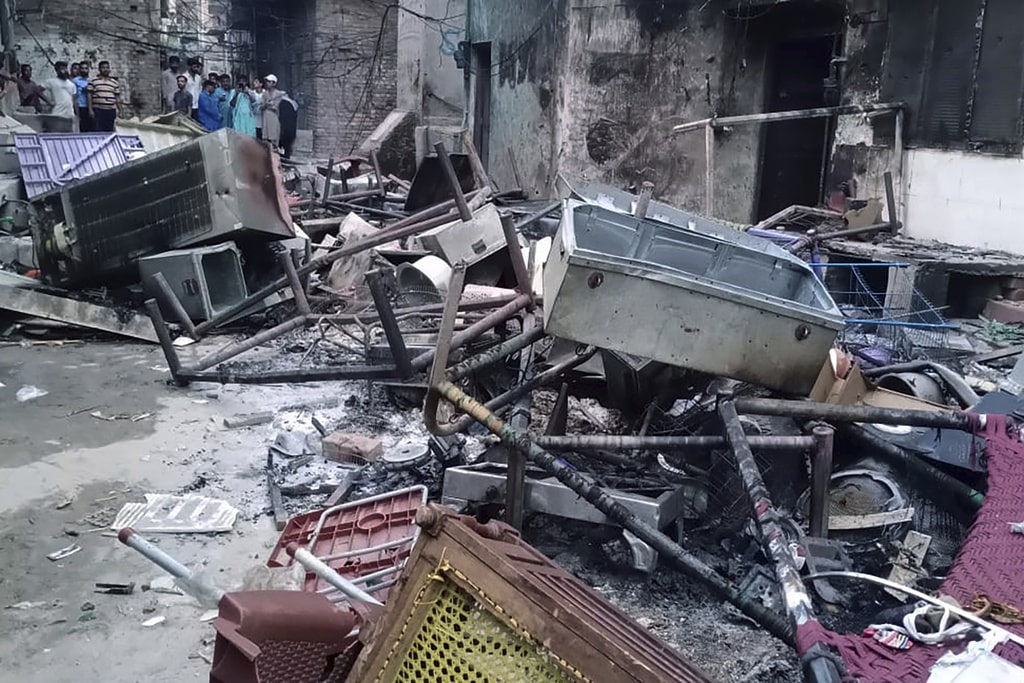 Pakistan Churches Attacked
